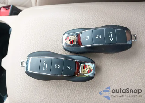 2023 Porsche Macan S from USA, damaged, VIN WP1AG2A54PLB37004